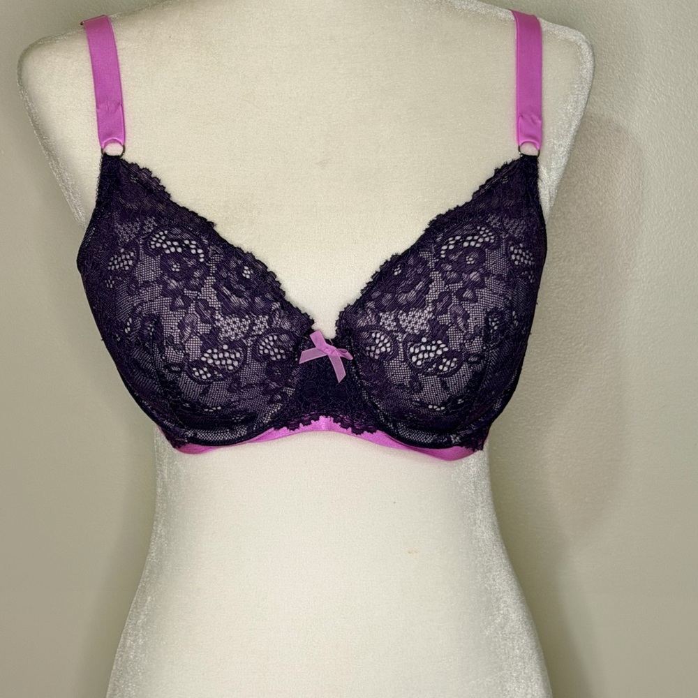 Victoria's Secret Lace Bra - Purple and Pink